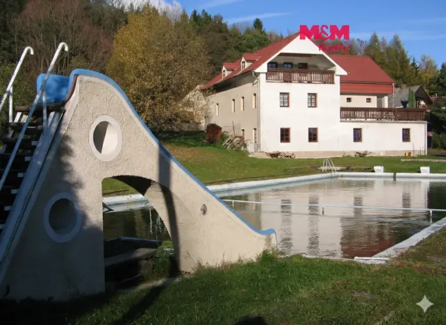 Prodej bytu, 850 m², Třebívlice, Dřevce