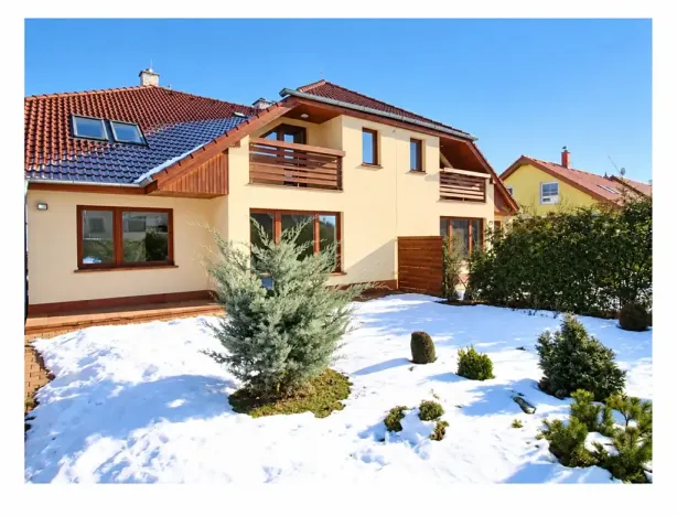 Pronájem rodinného domu, 193 m², Říčky