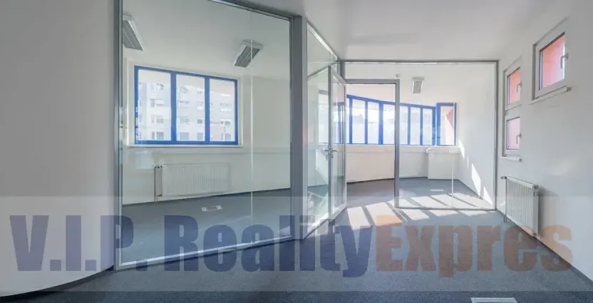 Pronájem kanceláře, Praha - Libeň, Podvinný mlýn, 600 m2