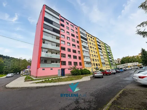 Prodej bytu 3+1, 69 m², Dukelských hrdinů, Krupka, Maršov