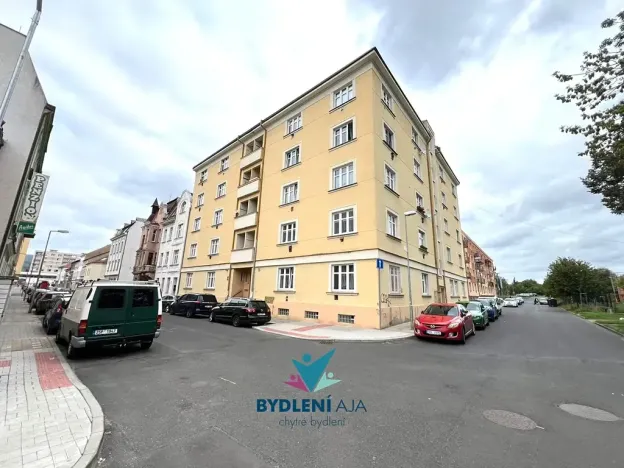 Prodej bytu 1+1, 48 m², Československých legií, Teplice, Trnovany