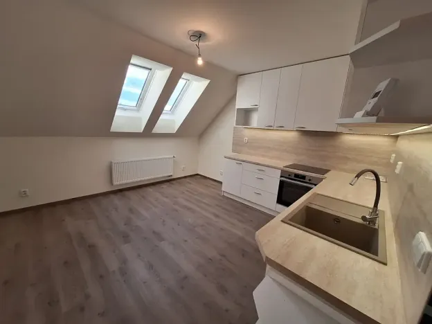 Pronájem bytu 3+kk, 64 m², Vrchlického, Kolín IV