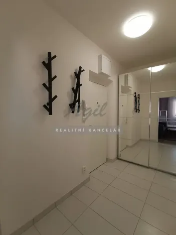 Pronájem bytu 1+kk, Šlapanice, 38 m2