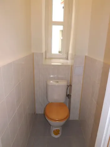 Pronájem bytu 1+1, Praha - Nusle, náměstí Generála Kutlvašra, 49 m2