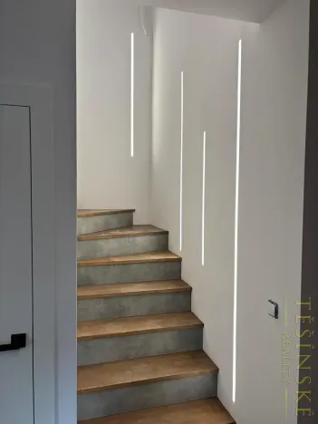 Prodej bytu 4+kk, Český Těšín, náměstí ČSA, 80 m2