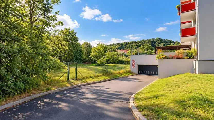 Prodej bytu 2+kk, Praha - Hrdlořezy, U Smetanky, 59 m2