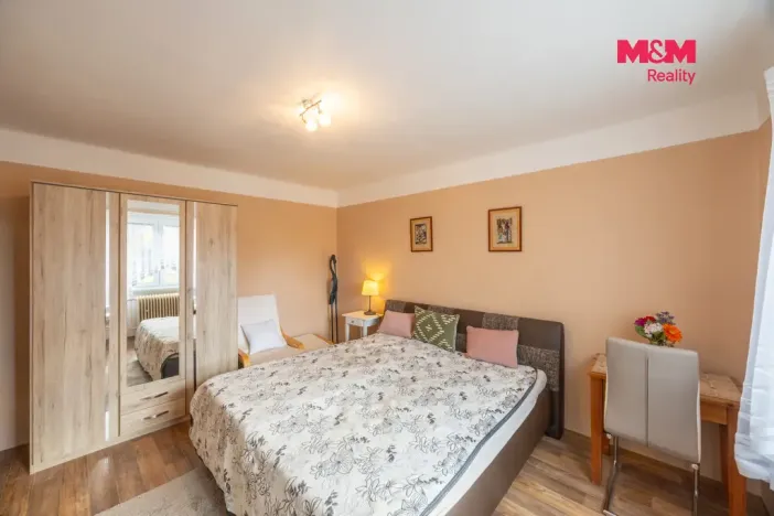 Prodej bytu 3+1, Nýrsko, Československých legií, 71 m2