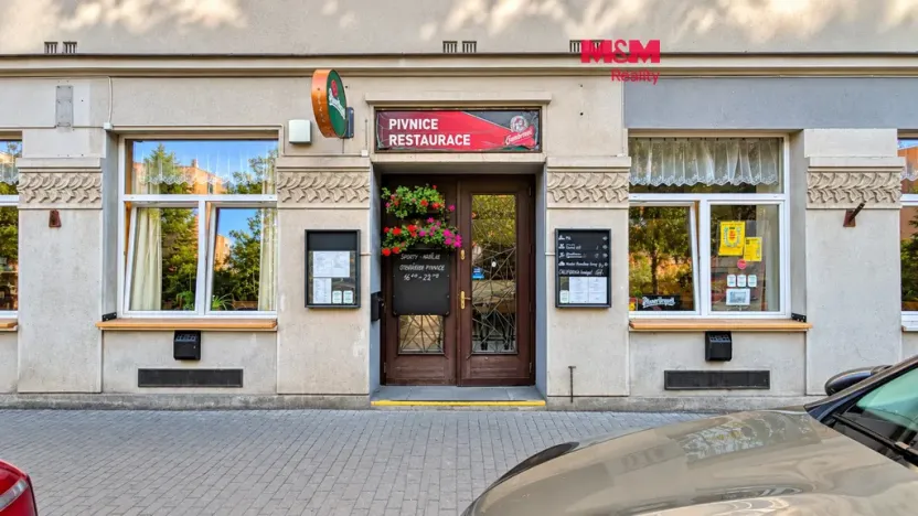 Pronájem restaurace, Praha - Krč, Pacovská, 324 m2