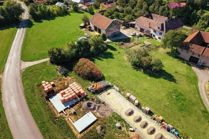 Prodej pozemku pro bydlení, Benátky, 856 m2