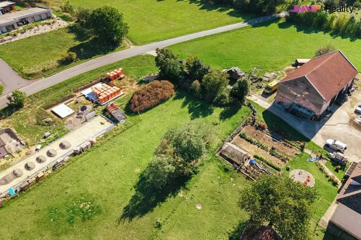 Prodej pozemku pro bydlení, Benátky, 856 m2