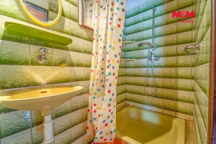 Prodej chalupy, Zadní Třebaň, Lesní, 128 m2