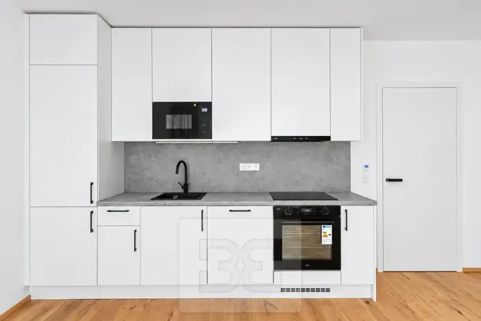 Prodej bytu 1+kk, Praha - Košíře, Starokošířská, 40 m2
