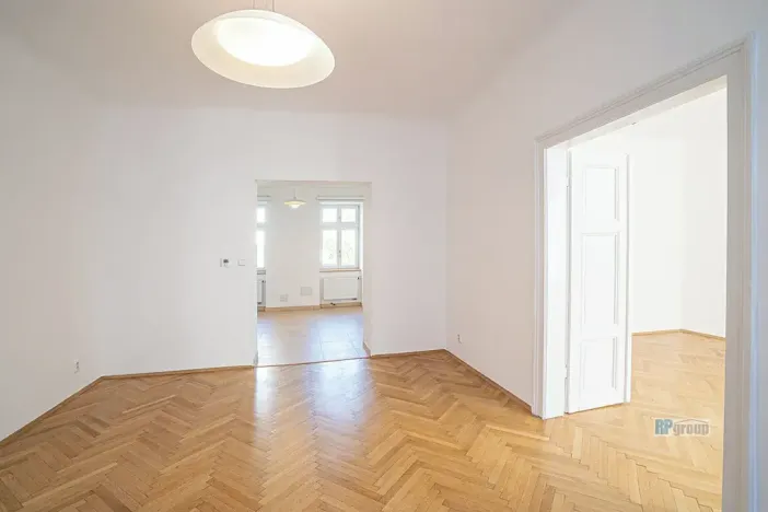 Pronájem bytu 3+1, Praha - Žižkov, Štítného, 99 m2