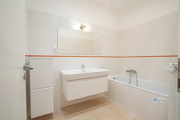 Pronájem bytu 3+1, Praha - Žižkov, Štítného, 99 m2