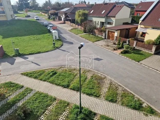 Pronájem bytu 2+1, Sezemice, Nerudova, 55 m2