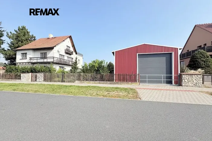 Prodej rodinného domu, Tři Dvory, 132 m2