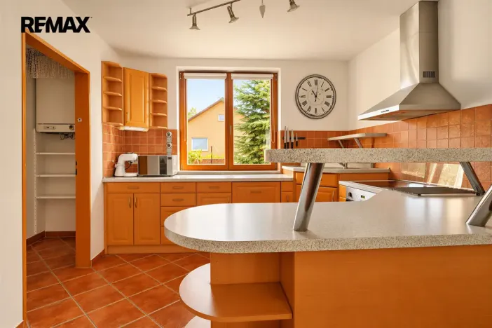 Prodej rodinného domu, Rybitví, Jiráskova, 155 m2