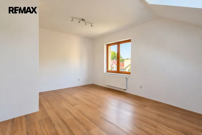Prodej rodinného domu, Rybitví, Jiráskova, 155 m2