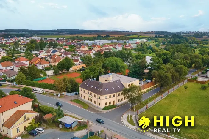 Prodej ubytování, Dobřany, Lipová, 820 m2