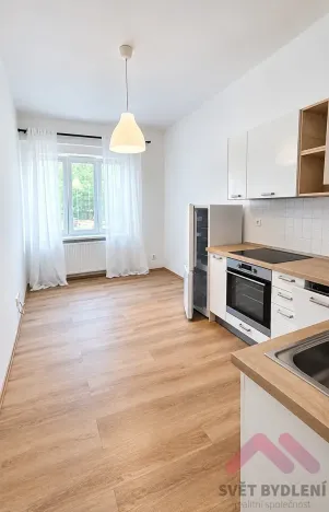 Pronájem bytu 2+kk, Praha - Nusle, Spolupráce, 48 m2