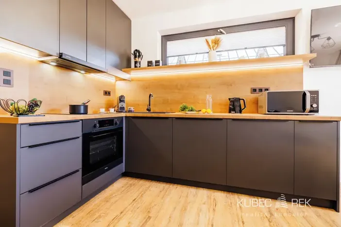 Prodej rodinného domu, Horní Planá, 82 m2
