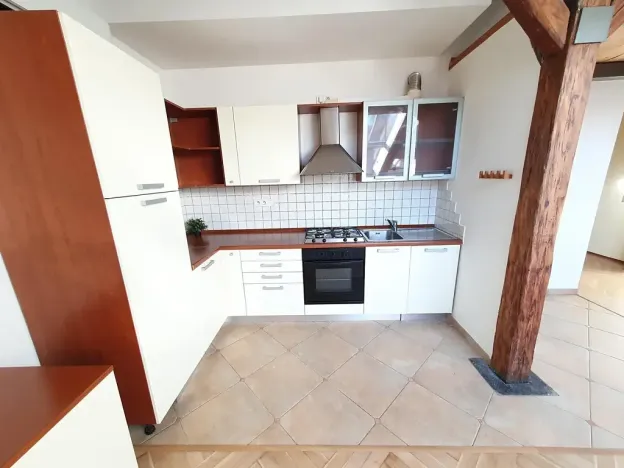 Prodej bytu 2+kk, Praha - Smíchov, Plzeňská, 83 m2