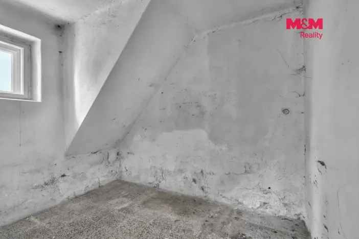 Prodej chalupy, Mikulovice, 156 m2