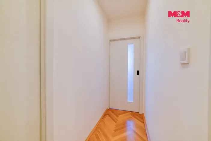 Prodej bytu 3+1, Mariánské Lázně - Úšovice, Mánesova, 63 m2