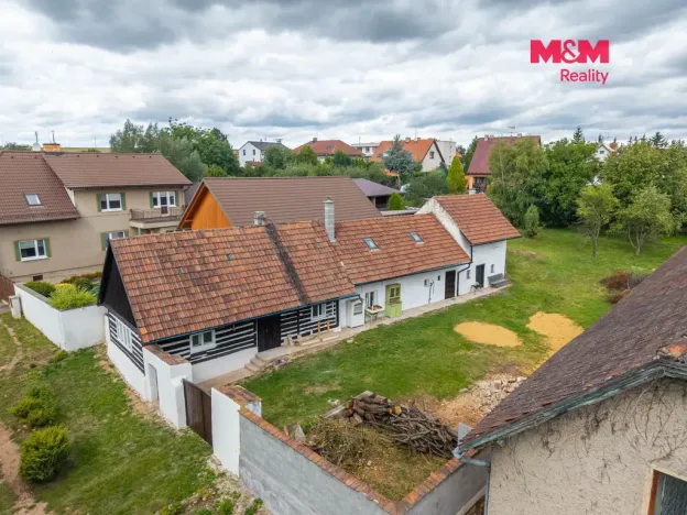 Prodej rodinného domu, Lužná, Masarykovo nám., 165 m2