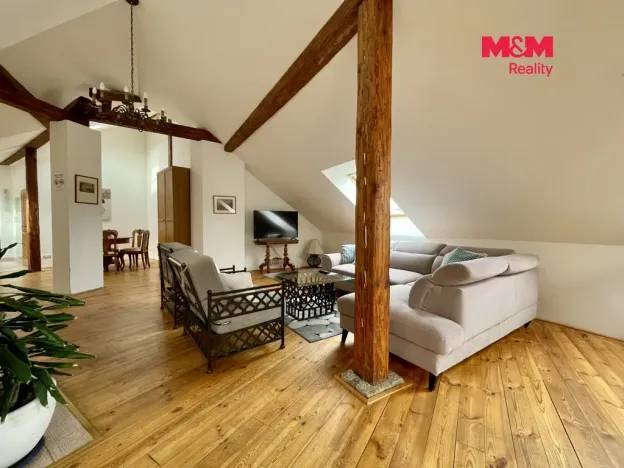 Pronájem atypického bytu, Praha - Nové Město, Pštrossova, 170 m2