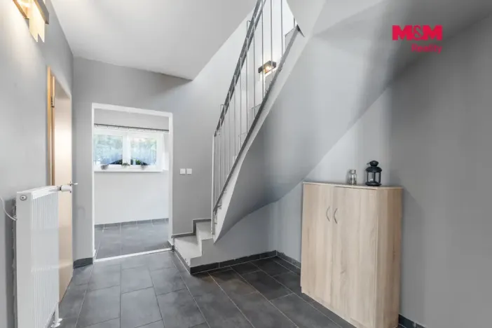 Prodej rodinného domu, Jeneč, A. Dvořáka, 102 m2