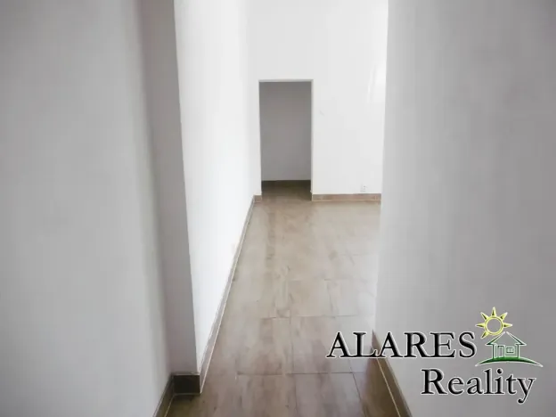 Pronájem bytu 1+1, Praha - Hostavice, Pasecká, 50 m2