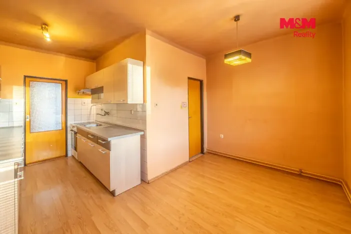 Prodej bytu 3+1, Nýrsko, Klatovská, 88 m2