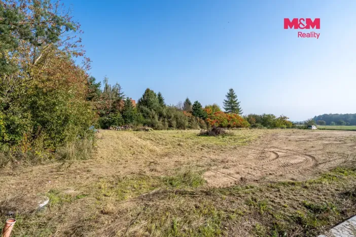 Prodej pozemku pro bydlení, Dobřenice, 823 m2