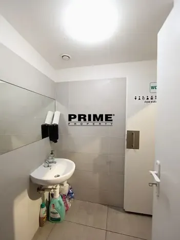 Pronájem obchodního prostoru, Praha - Nové Město, Lazarská, 50 m2