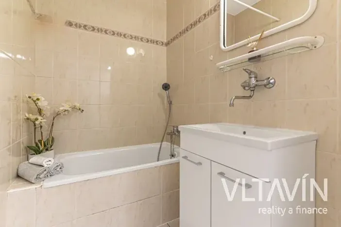 Prodej bytu 2+kk, Praha - Braník, Roškotova, 47 m2