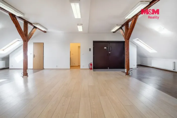 Pronájem kanceláře, Česká Lípa, Hrnčířská, 104 m2