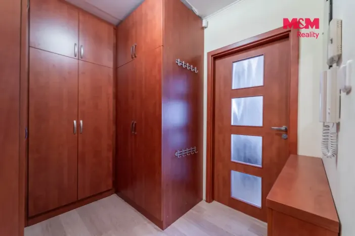 Prodej bytu 3+1, Praha - Horní Počernice, Mezilesí, 75 m2