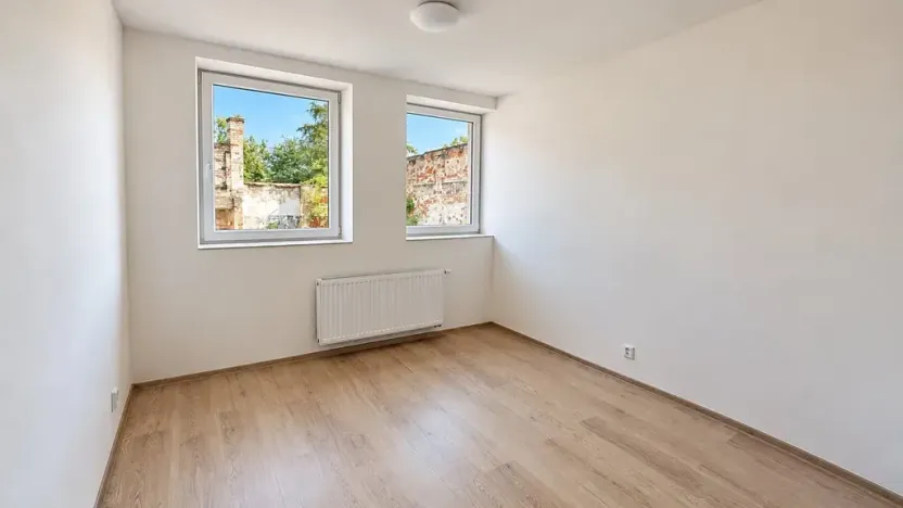Pronájem bytu 2+kk, Holasice, Brněnská, 35 m2