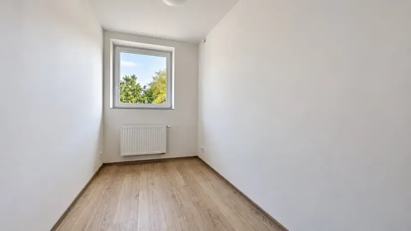 Pronájem bytu 2+kk, Holasice, Brněnská, 30 m2