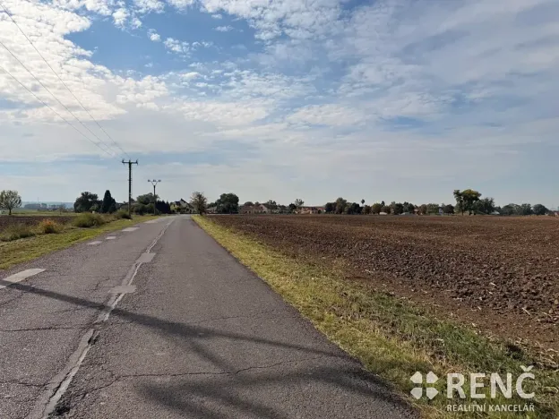 Prodej pozemku pro bydlení, Terezín, 25590 m2