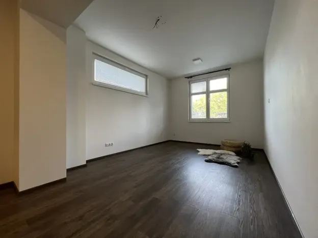 Pronájem bytu 1+kk, Pardubice, Na Okrouhlíku, 29 m2