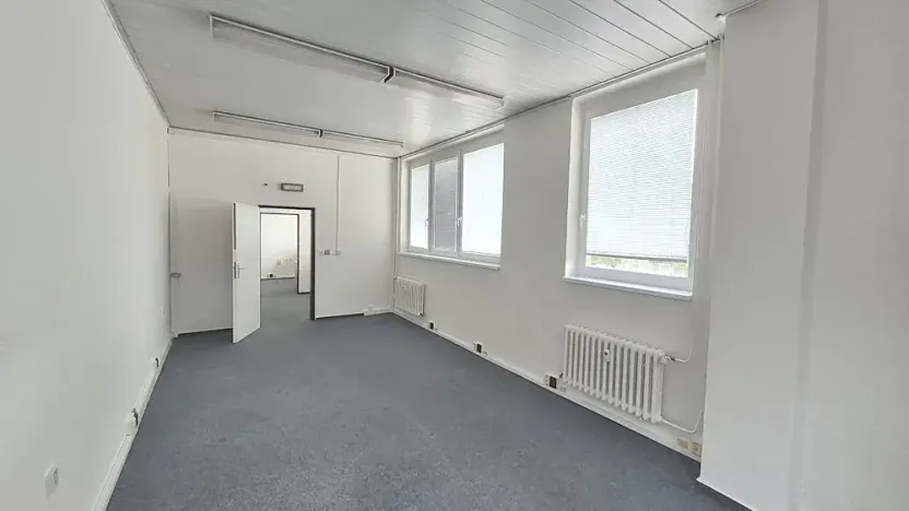 Pronájem kanceláře, Praha - Hlubočepy, Štěpařská, 47 m2