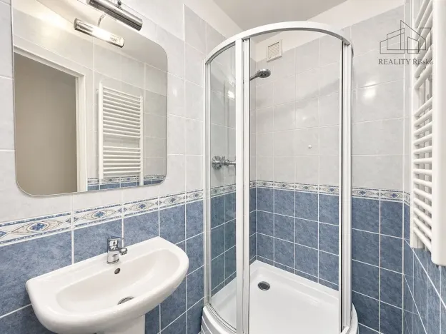 Pronájem bytu 1+1, Dobřejovice, Sportovní, 46 m2