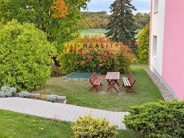 Prodej bytu 2+kk, Jedovnice, Na Kopci, 58 m2