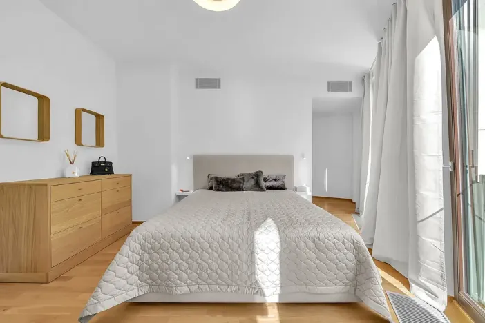 Prodej bytu 4+kk, Praha - Bubeneč, Rooseveltova, 153 m2