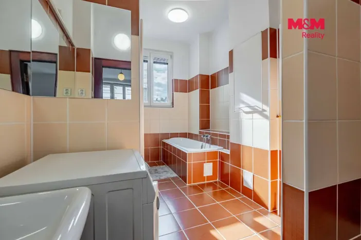Prodej bytu 3+1, Český Těšín, Štefánikova, 111 m2