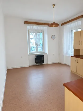 Pronájem bytu 2+kk, Náchod, Pražská, 46 m2