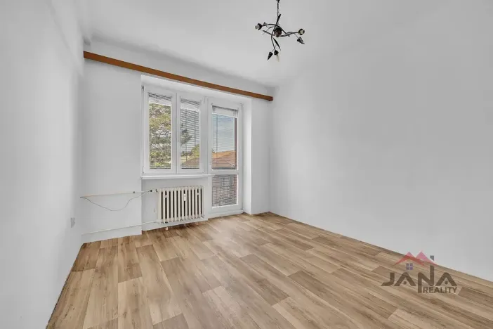Prodej bytu 2+1, Hradec Králové, Chelčického, 57 m2