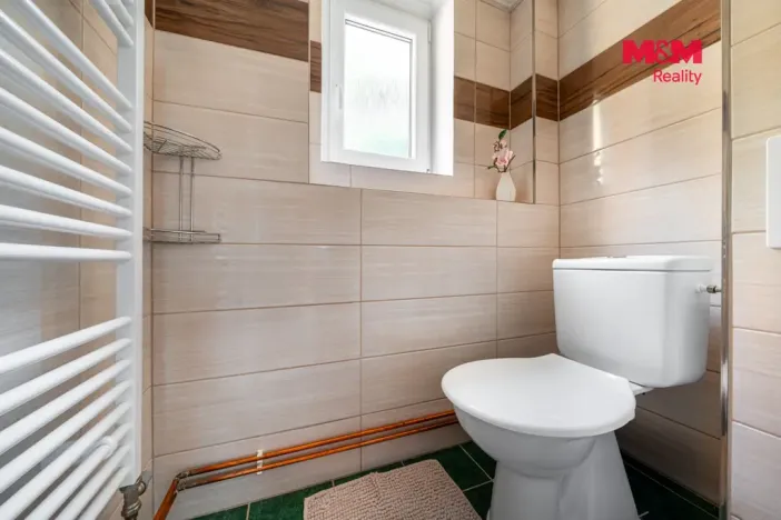 Prodej bytu 3+1, Dalovice - Všeborovice, Dolní, 76 m2